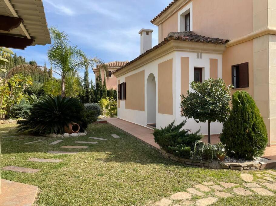 Villa Deluxe,White Beach,Mountains Фінестрат Екстер'єр фото